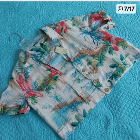 C&C California Short Sleeve Button Up Collared Tropical Cropped Shirt XS - Picture 5 of 12